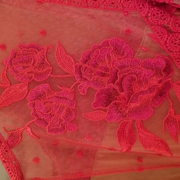 💕MARCHESA💕 Cold-Shoulder Guipure Lace-Trimmed Embroidered Tulle Midi Dress Red - Picture 13 of 16